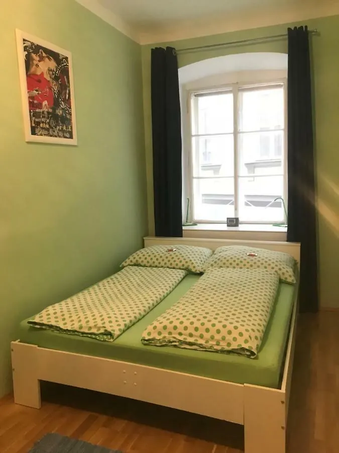 The Barts City Center - Self Check-In Vienna Apartment
