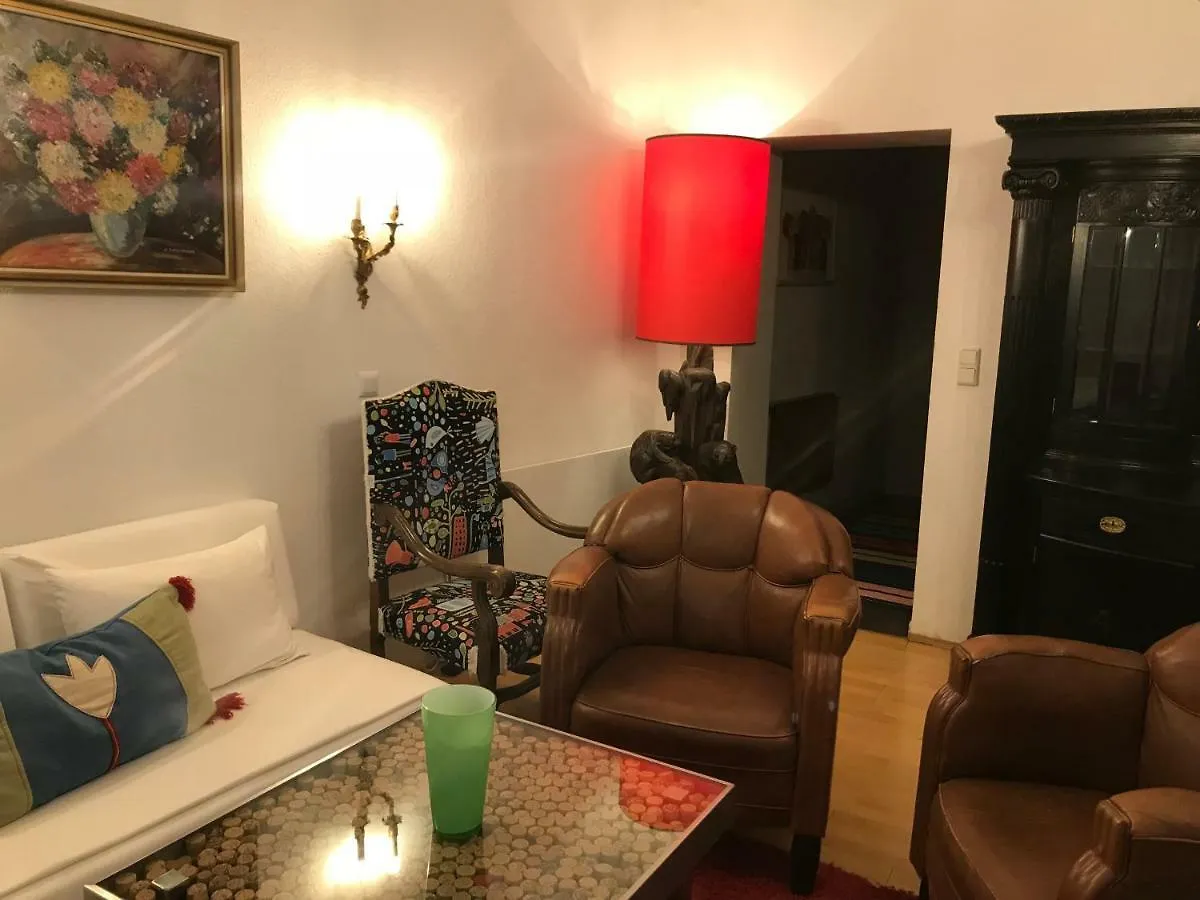 The Barts City Center - Self Check-In Vienna Apartment