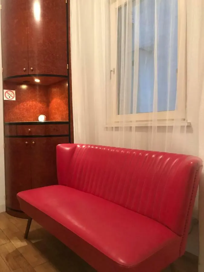 The Barts City Center - Self Check-In Vienna Apartment