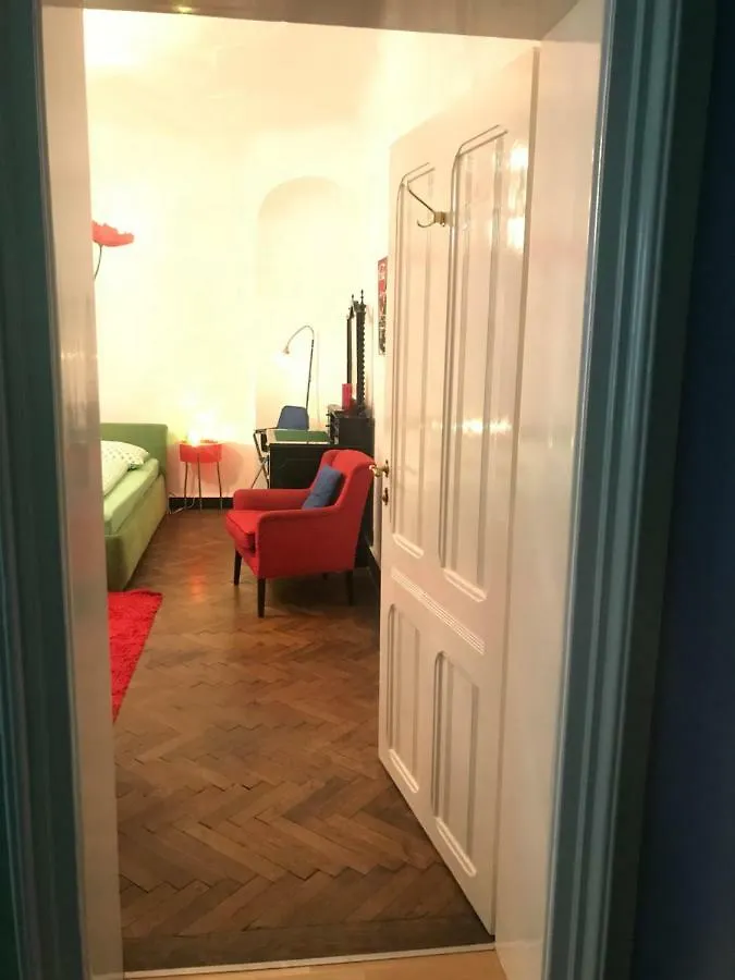 The Barts City Center - Self Check-In Vienna Apartment