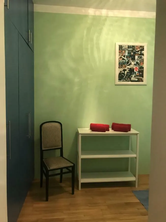 Apartment The Barts City Center - Self Check-In Vienna Austria